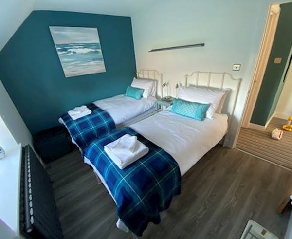 EEACDCF4-147A-450E-BDC5-840D737E3AD7.jpeg